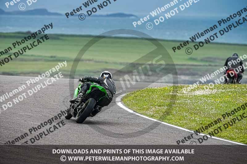 anglesey no limits trackday;anglesey photographs;anglesey trackday photographs;enduro digital images;event digital images;eventdigitalimages;no limits trackdays;peter wileman photography;racing digital images;trac mon;trackday digital images;trackday photos;ty croes